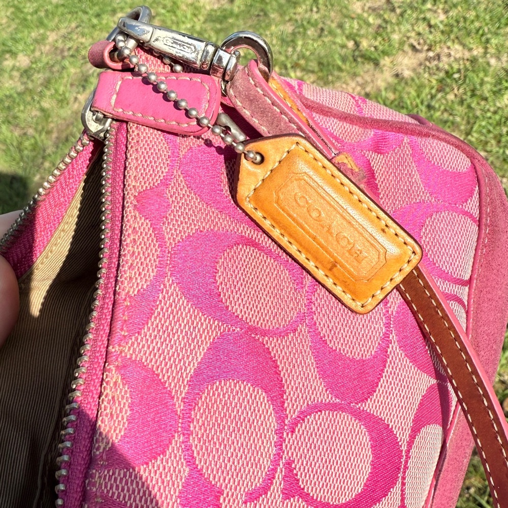 Y2k pink CC small shoulder Coach purse - Picture 14 of 16